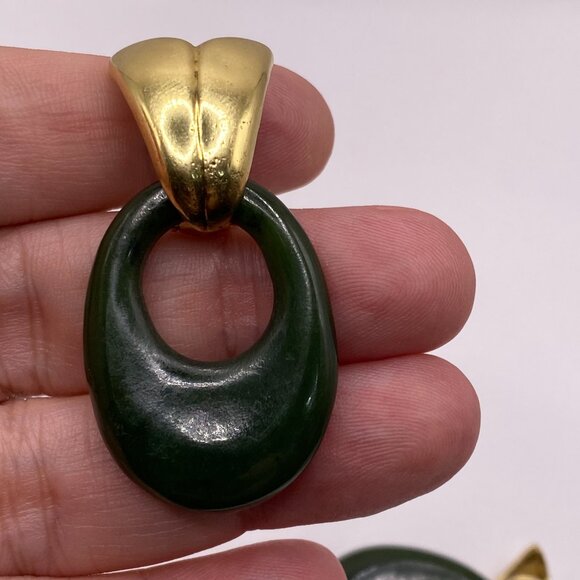 Vintage, 3-in-1, 1960s 18K Gold Earrings w/ Real Jade & Onyx Accessories #401 - Picture 8 of 14